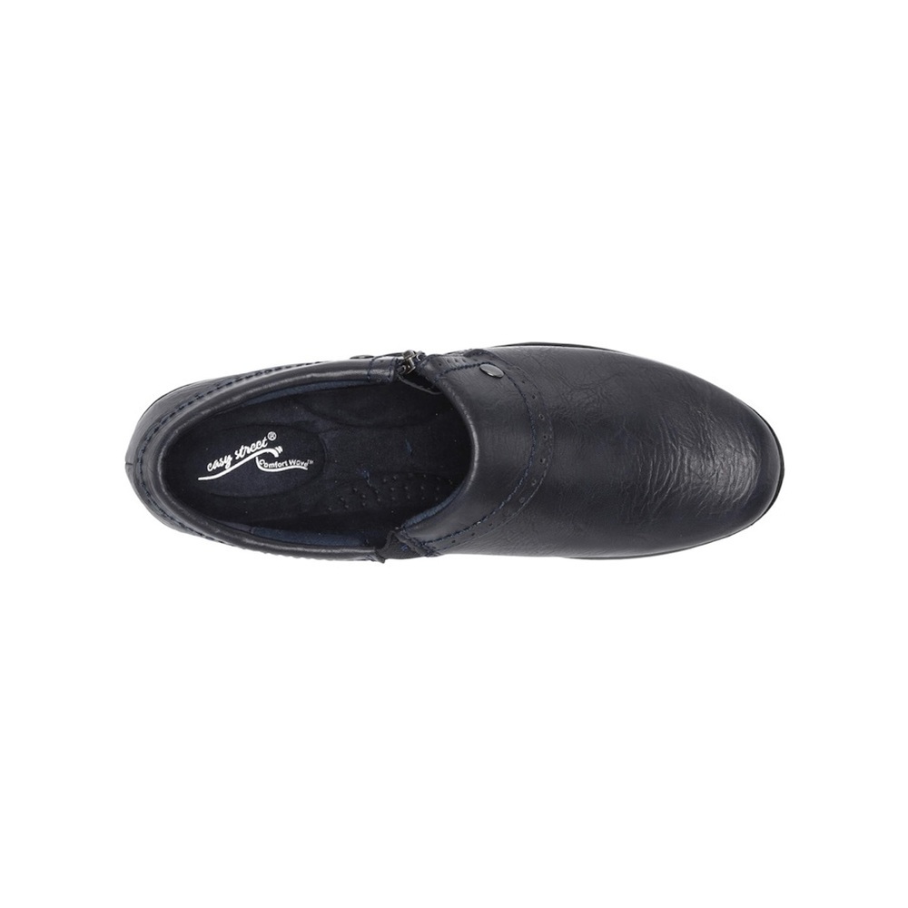 Easy Street Women's Darcy Boot - Picture 3 of 6
